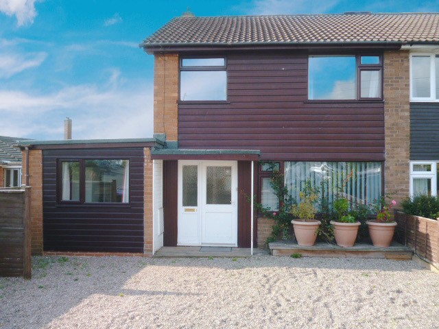 1 Meadow View Close, Newport