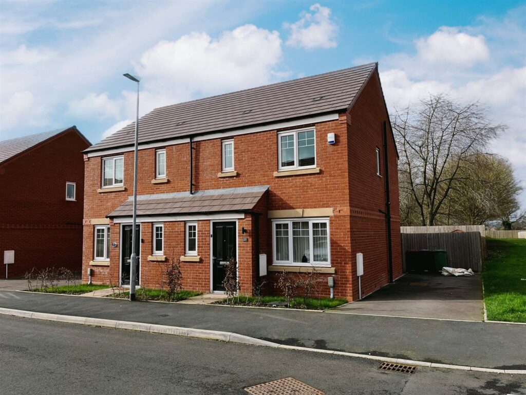 Centenary Way, Newport