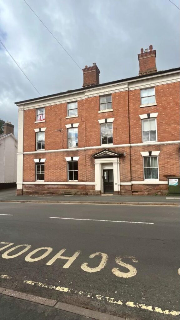 Chetwynd End, Newport