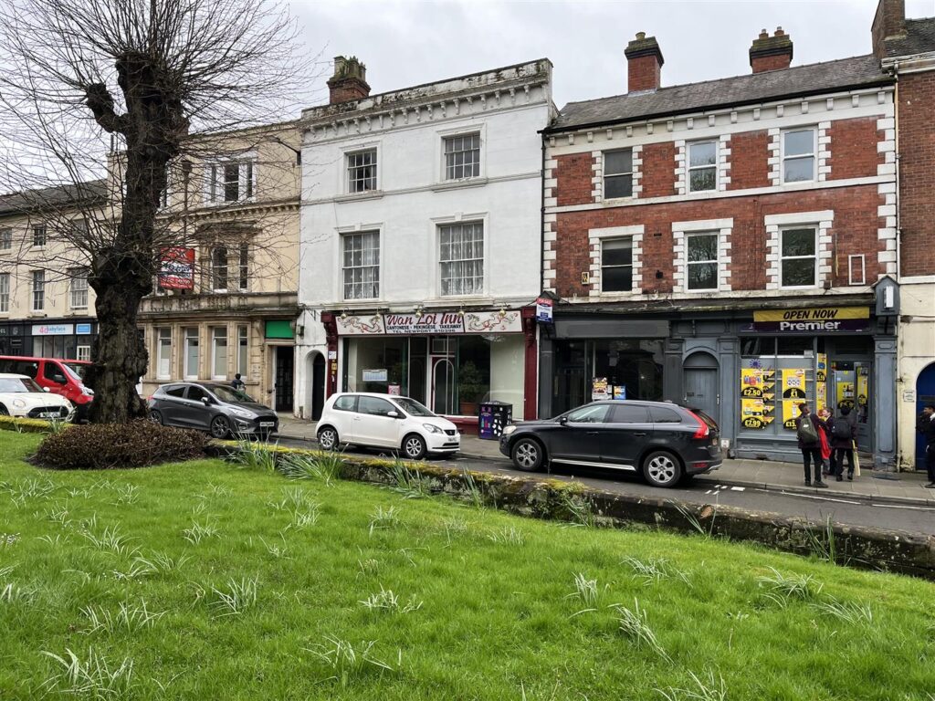 Flat 1, 99a High Street