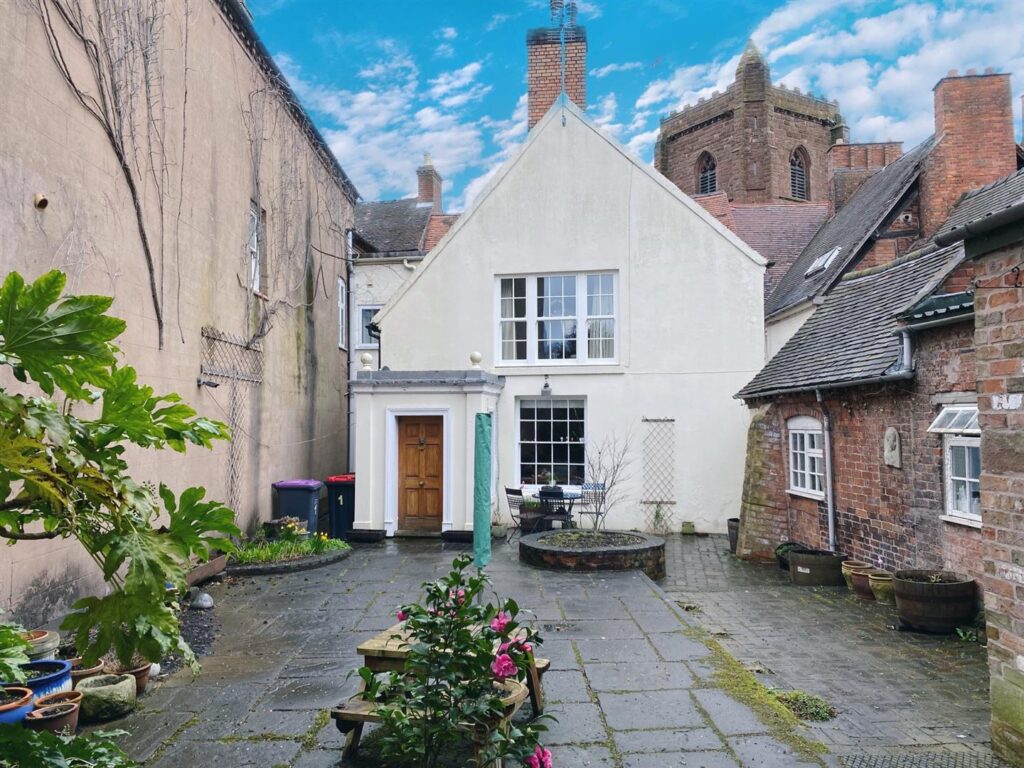 Church House, 93 High Street