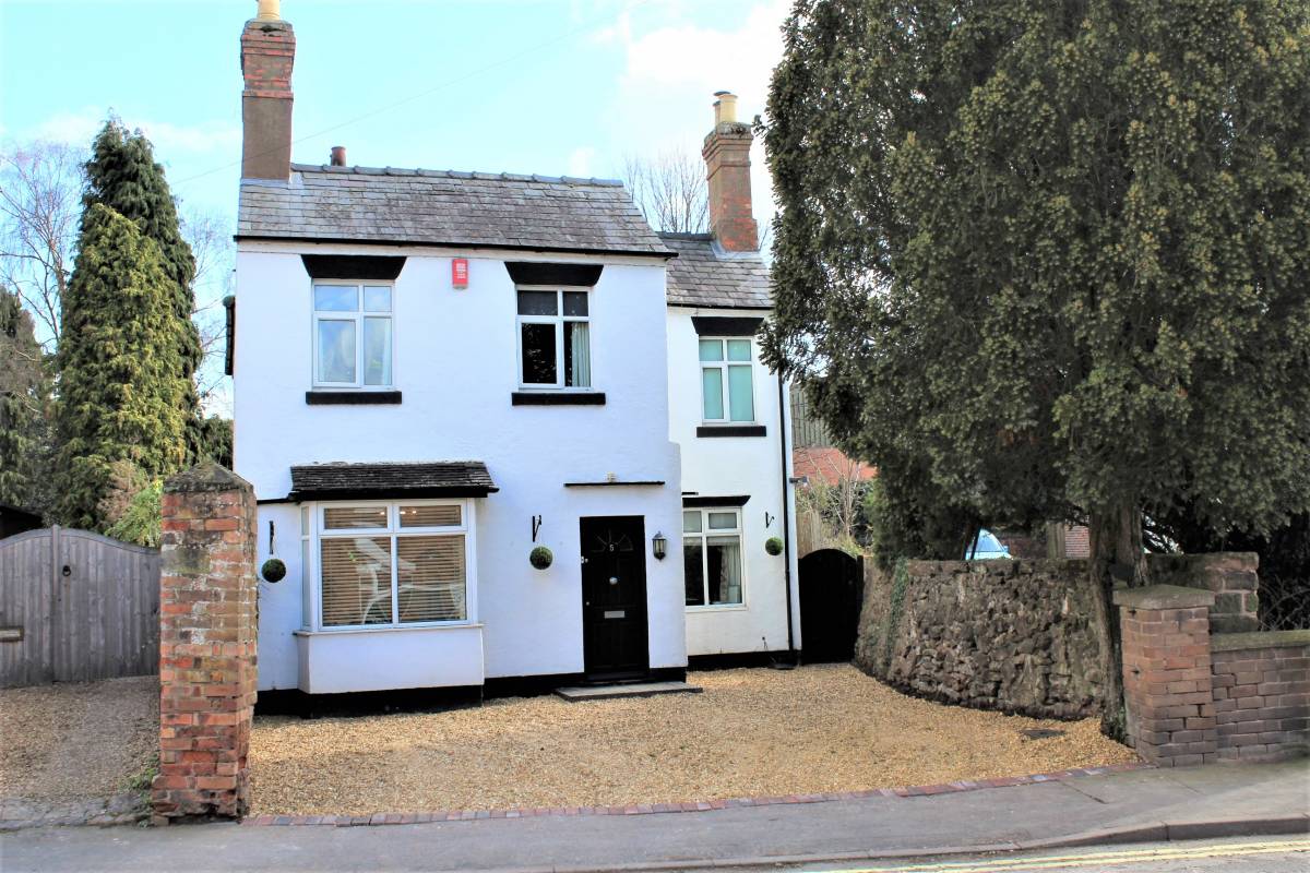 Davies White & Perry Estate Agents in Newport Shropshire & Shifnal